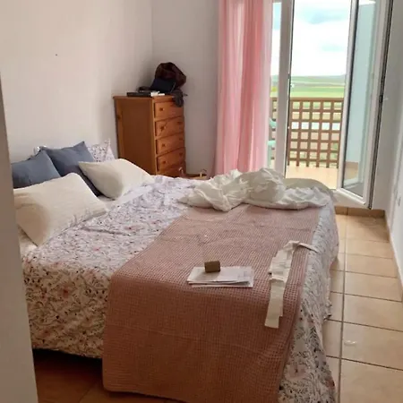 בית נופש Casa Hijiflor קוניל דה לה פרונטרה
