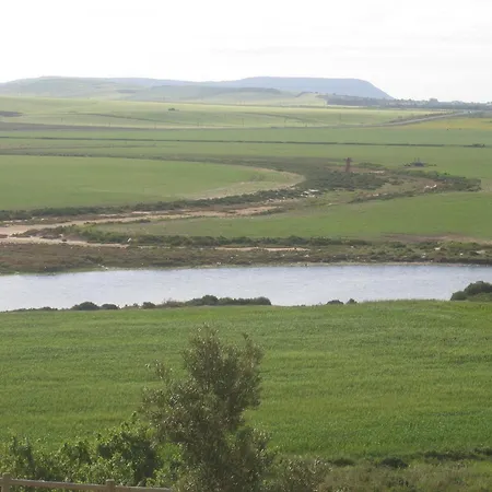 Casa Hijiflor קוניל דה לה פרונטרה